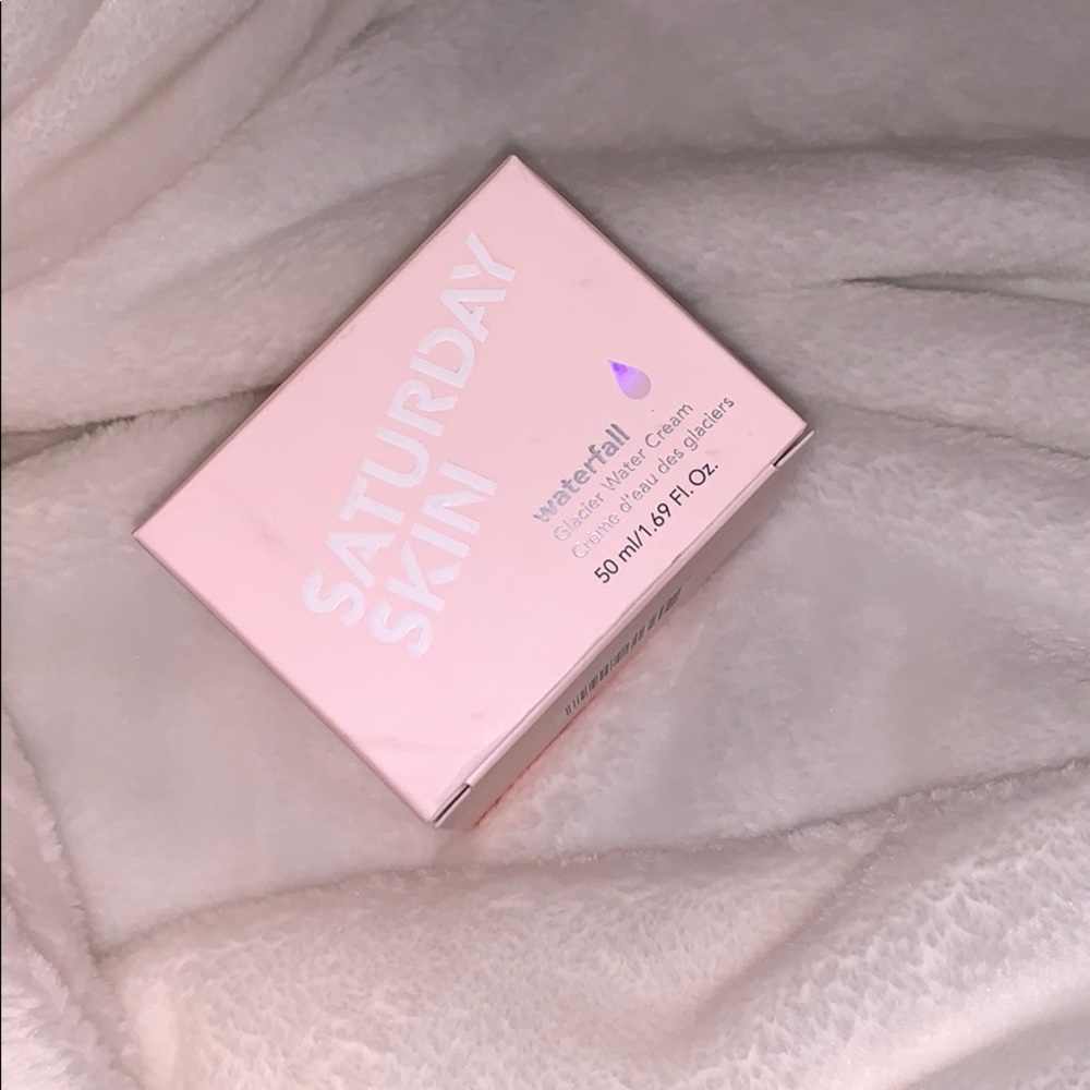 Saturday Skin Waterfall Glacier Water Cream